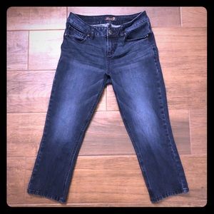 Seven7 Skinny Jean Capris Size 2